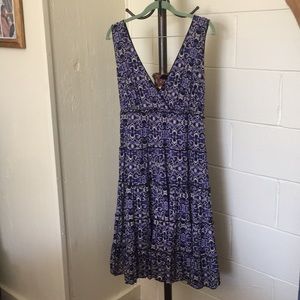 Sleeveless dress